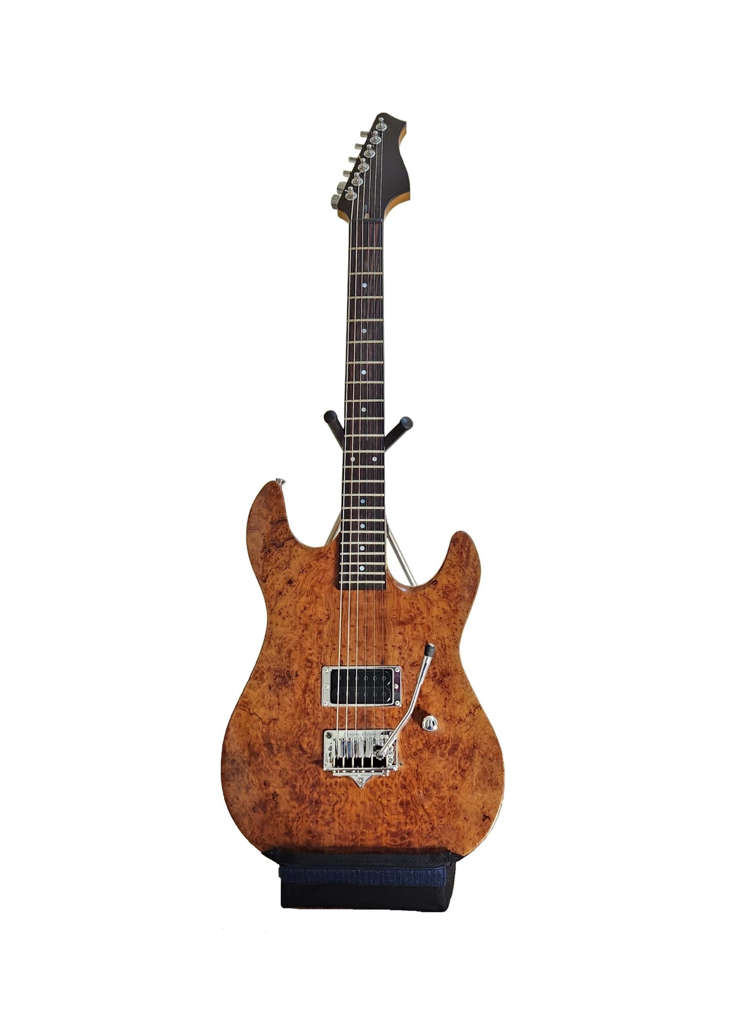 Breeze Stand for Electric/Bass Guitars & other Medium-Sized Instruments